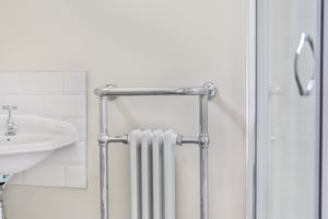 Photo 15- click for photo gallery